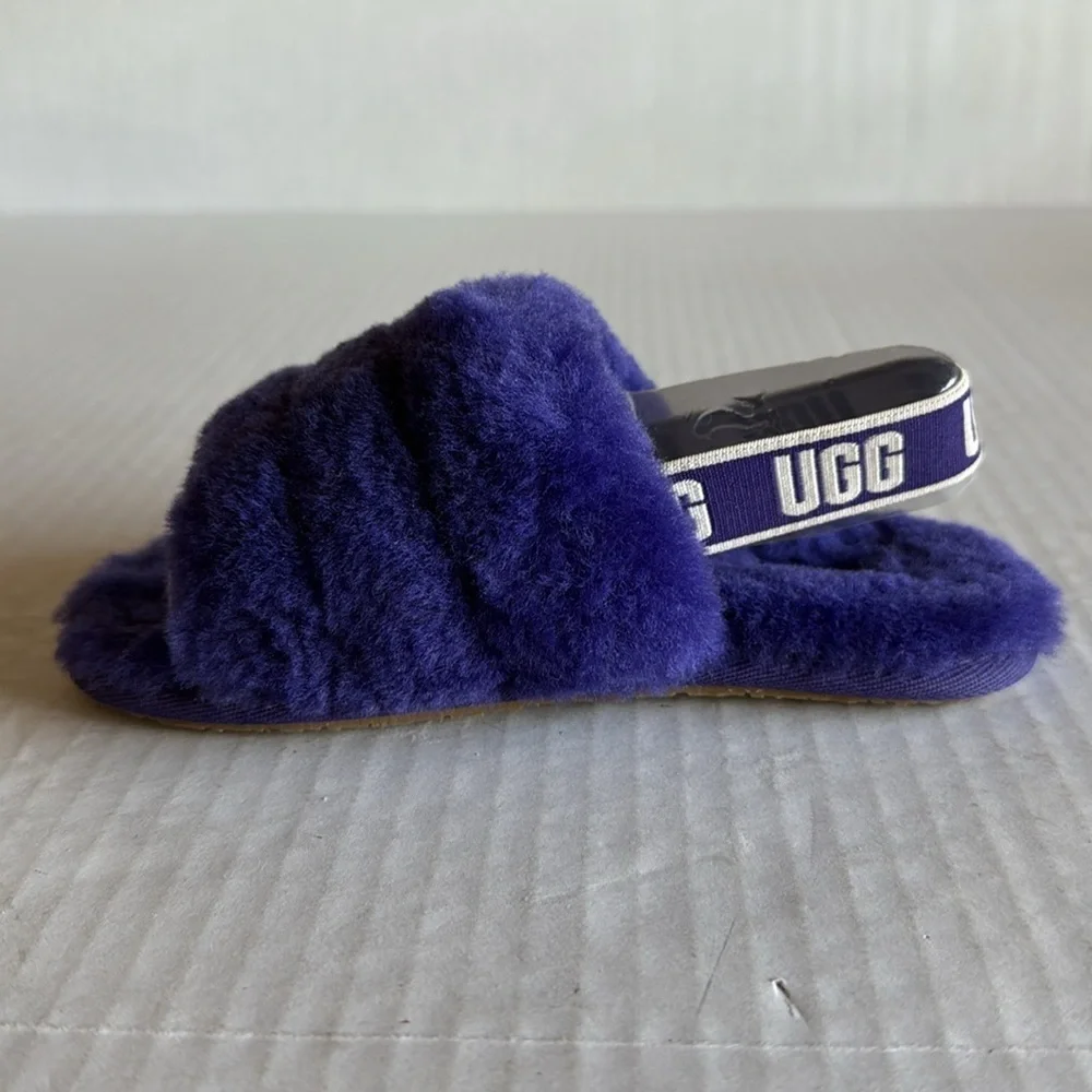 NWOT Ugg Purple Fluff Yeah Slides
